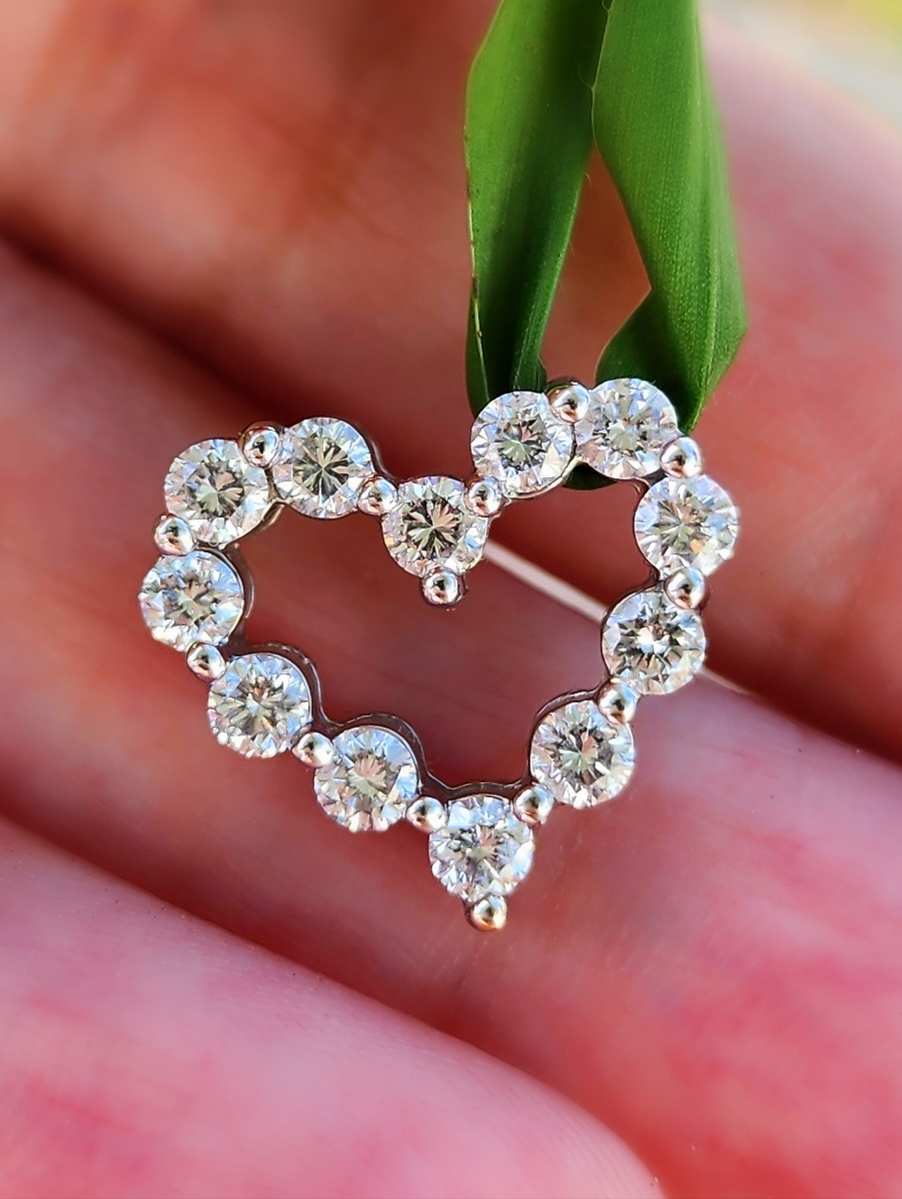 1.0CT DIAMOND 14KT 3D CLASSIC OPEN HEART FLOATING LOVE PENDANT Necklace